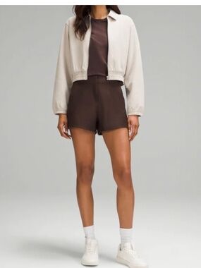 Lululemon Brown Utilitech Relaxed fit High-rise short 3.5”